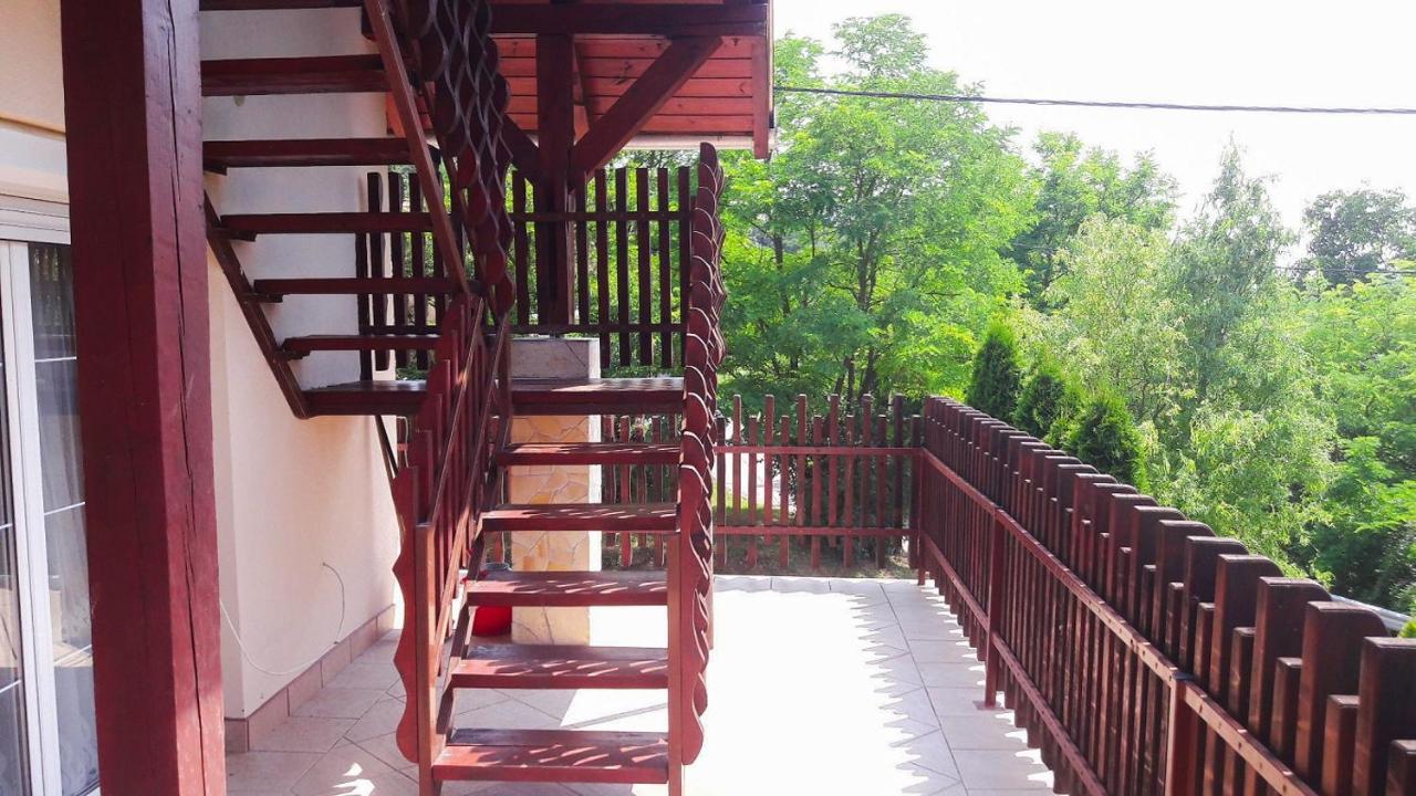 Sokristaly Vendeghaz Hotel Demjén Exterior photo